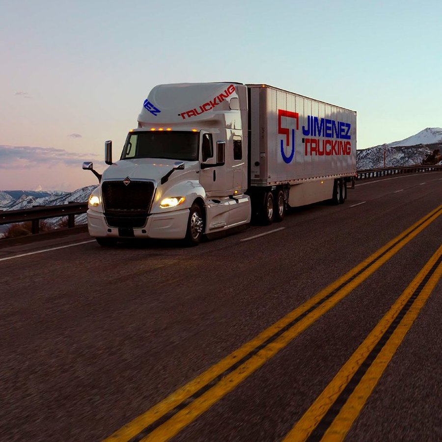 Pago por Viaje - Tractocamión Jiménez Trucking en montañas